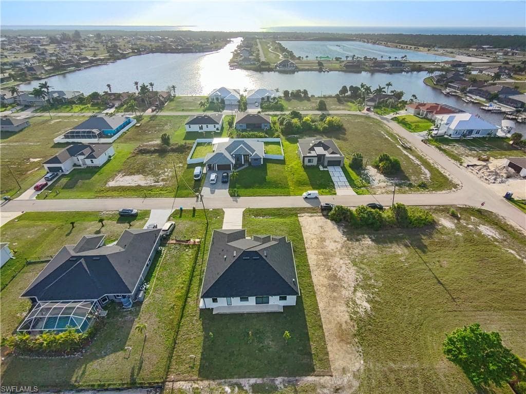 3539 41st PL CAPE CORAL, FL 33993