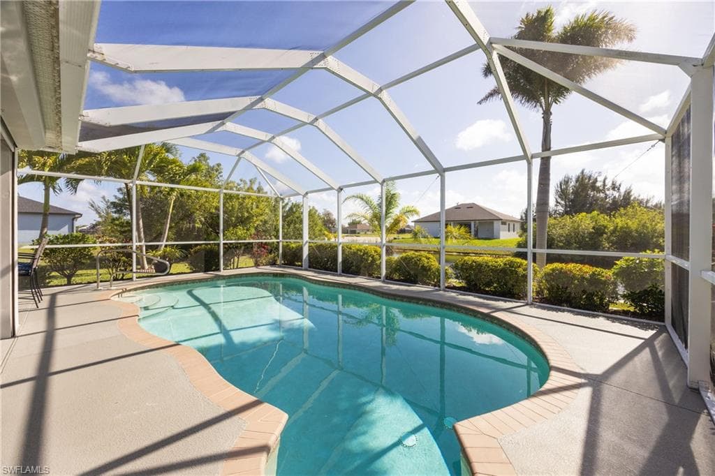 1131 28th PL CAPE CORAL, FL 33993