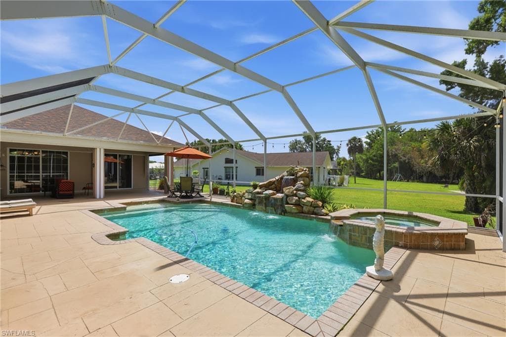 18186 Sandy Pines CIR NORTH FORT MYERS, FL 33917