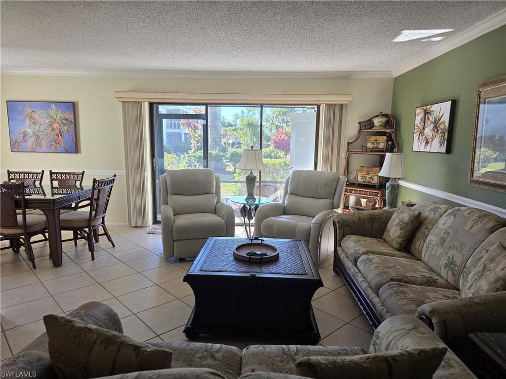 7105 Quail Run CT W 1 FORT MYERS, FL 33908