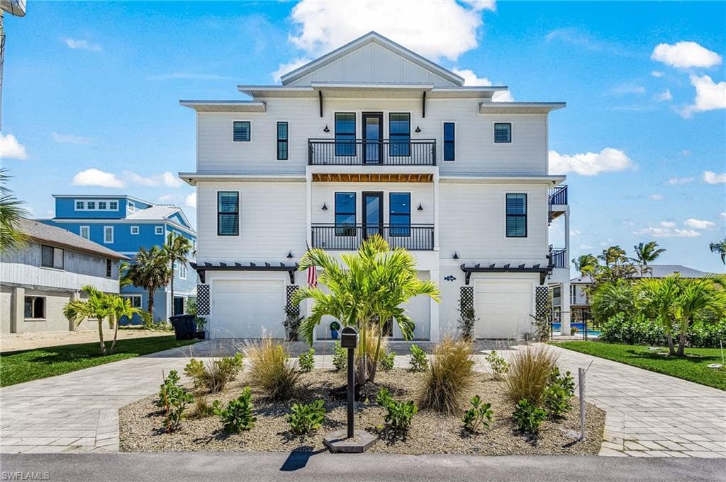 5691 Marimin DR BONITA SPRINGS, FL 34134