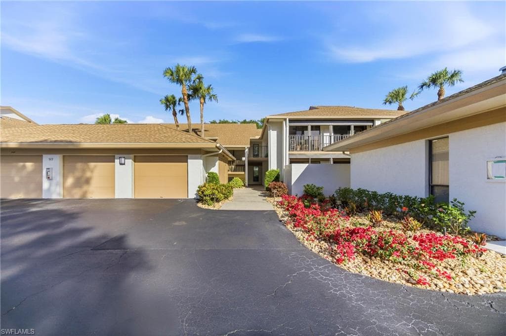 517 Lake Louise CIR 103 NAPLES, FL 34110