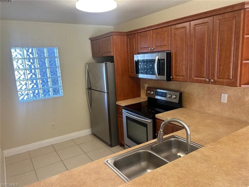 1910 Santa Barbara BLVD 2 CAPE CORAL, FL 33991
