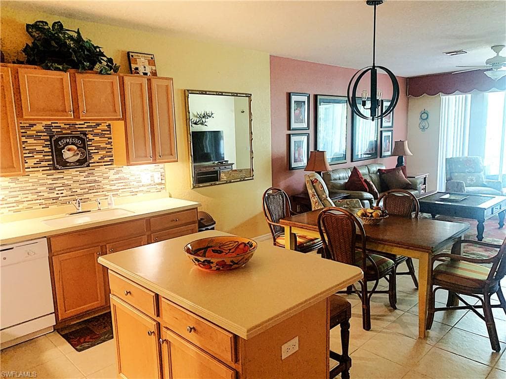14961 Reflection Key CIR 412 FORT MYERS, FL 33907