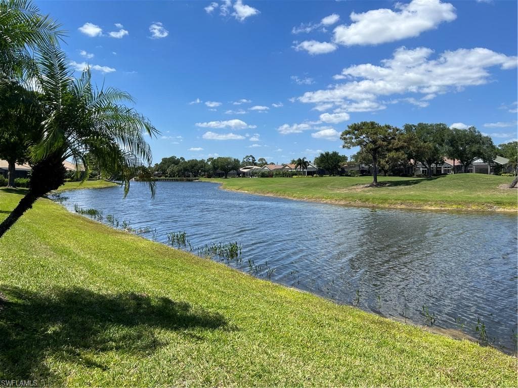 8555 Fairway Bend DR ESTERO, FL 33967