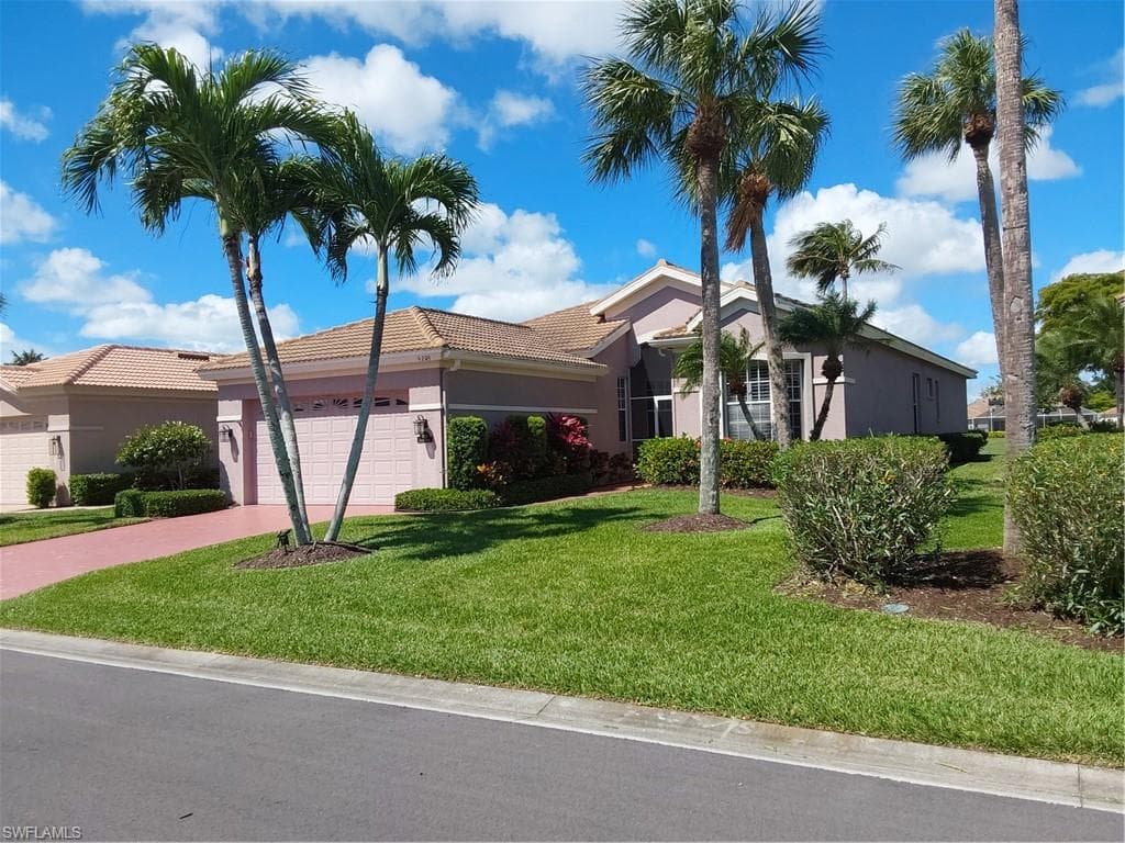 9209 Garden Pointe FORT MYERS, FL 33908