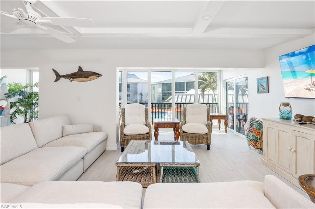 1341 Middle Gulf DR 1A SANIBEL, FL 33957