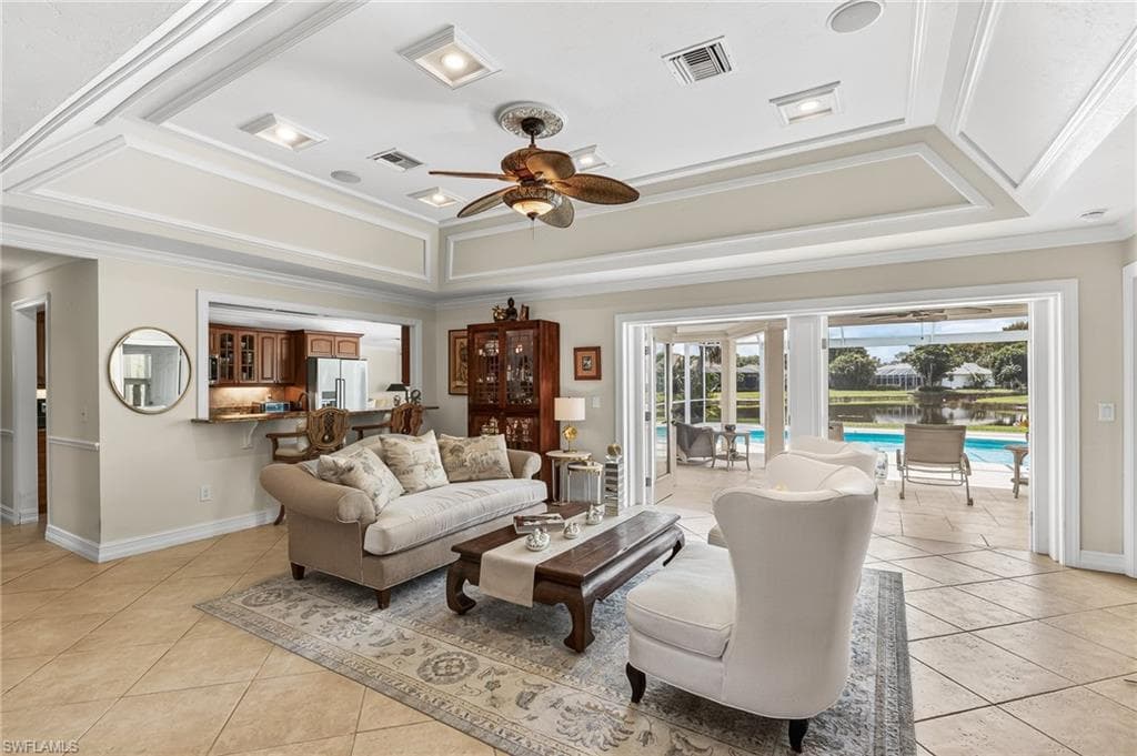 1904 Countess CT NAPLES, FL 34110