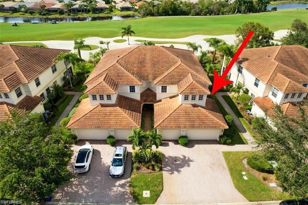 3091 Meandering WAY 102 FORT MYERS, FL 33905