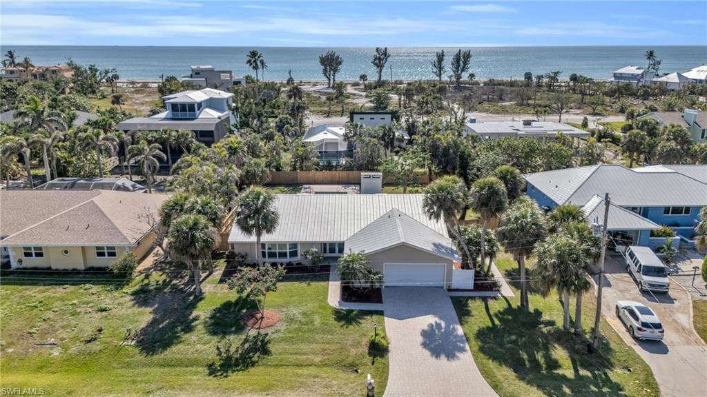 3941 Coquina DR SANIBEL, FL 33957