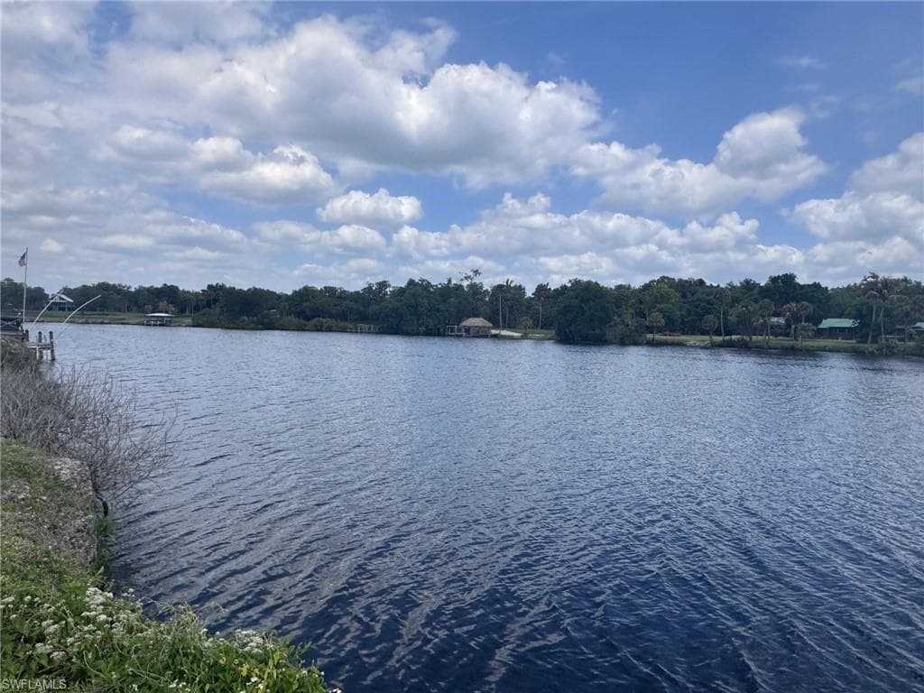 4500 Fort Denaud RD FORT DENAUD, FL 33935