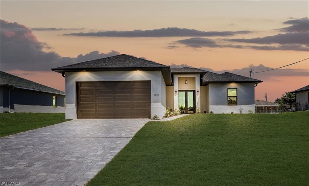 1721 2nd ST CAPE CORAL, FL 33993