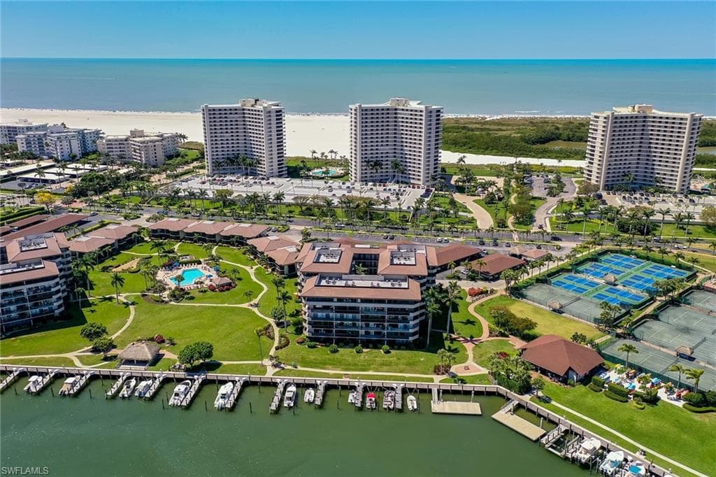 601 Seaview CT C401 MARCO ISLAND, FL 34145