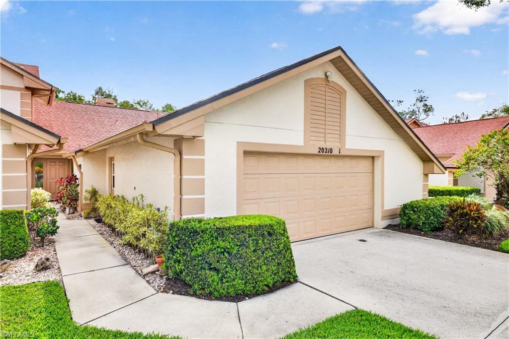 20210 Golden Panther DR 1 ESTERO, FL 33928