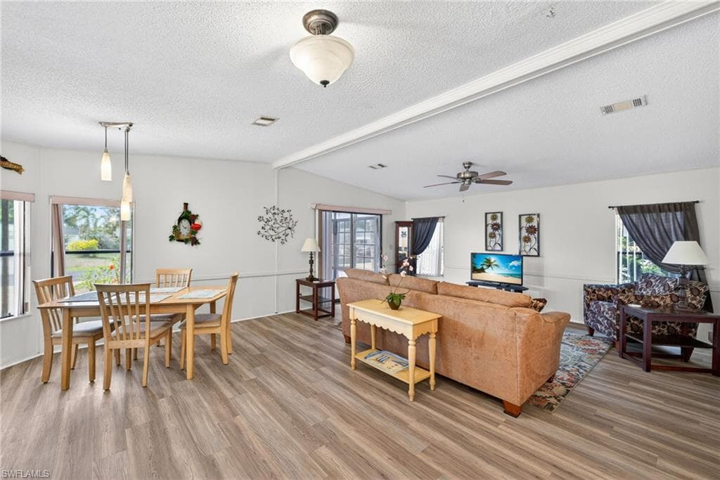 10220 Wales LOOP BONITA SPRINGS, FL 34135
