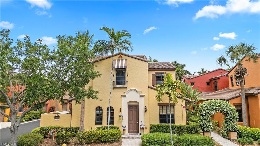 9080 Chula Vista ST 10401 NAPLES, FL 34113
