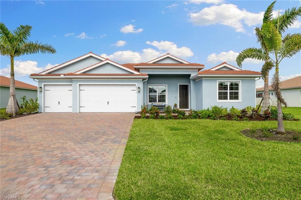 18713 Lake Hammock DR NAPLES, FL 34114