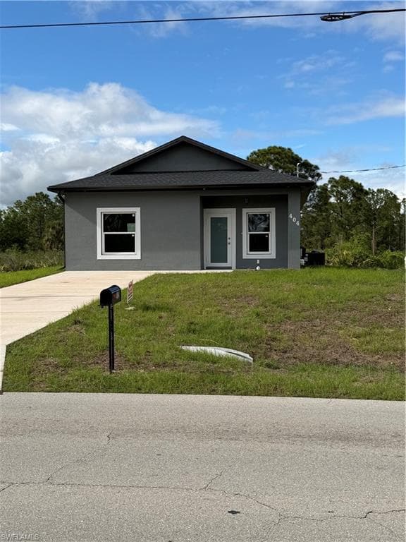 404 17th ST LEHIGH ACRES, FL 33972
