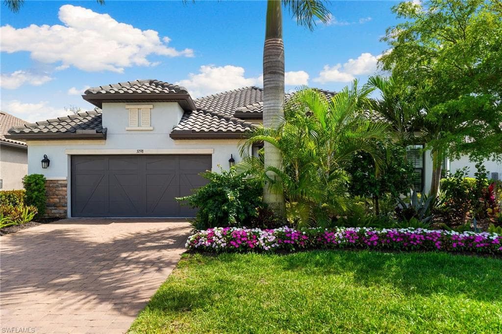 3298 Belon LN NAPLES, FL 34114