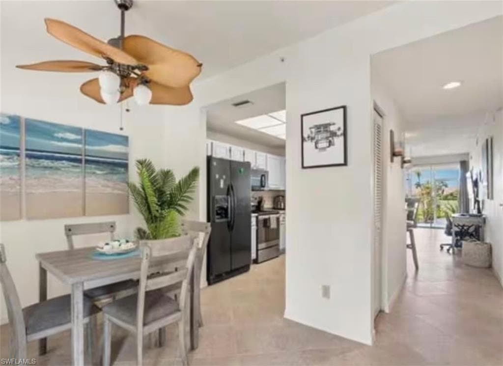 9855 Costa Mesa LN 403 BONITA SPRINGS, FL 34135