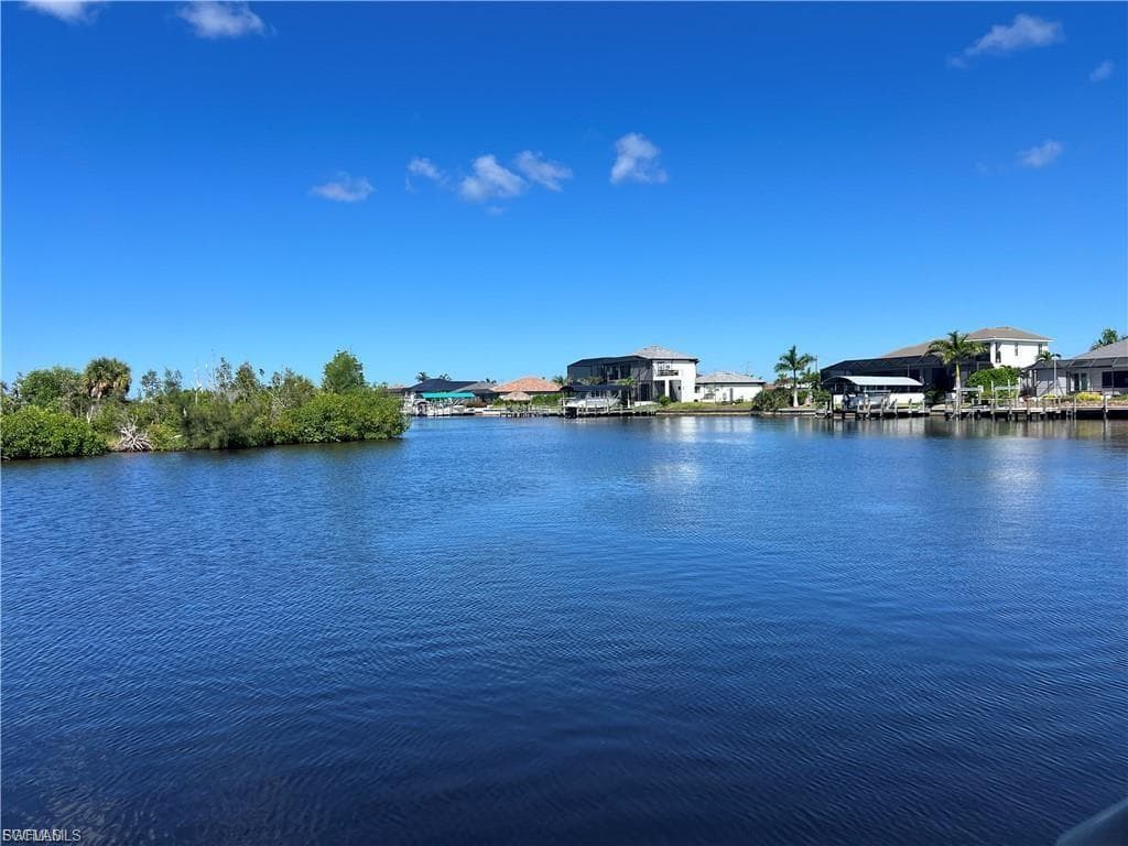 1524 NW 42nd AVE CAPE CORAL, FL 33993
