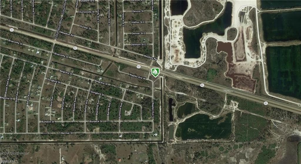 Naples AVE W LEHIGH ACRES, FL 33913