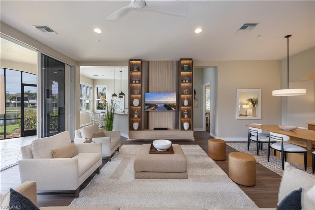 17056 Porta Vecchio WAY 102 NAPLES, FL 34110