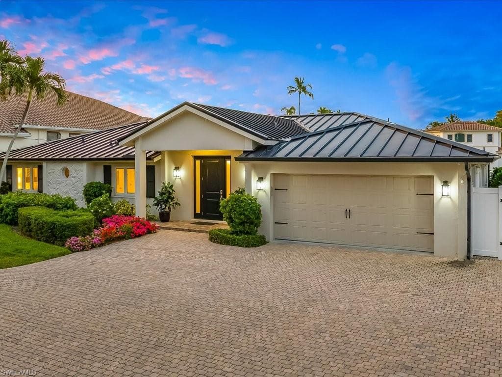 337 Mooring Line DR NAPLES, FL 34102