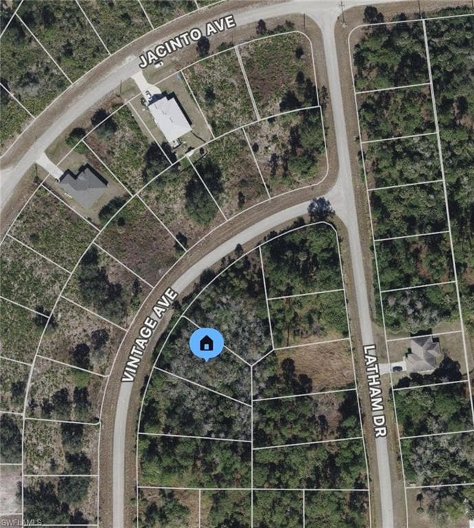 1818 Mayberry DR LEHIGH ACRES, FL 33972