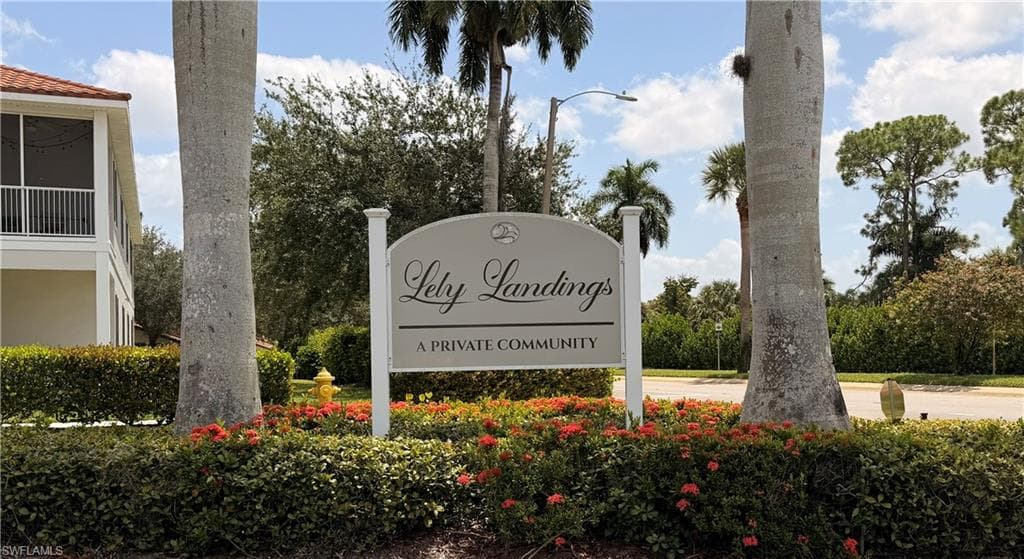 970 Peggy CIR 604 NAPLES, FL 34113
