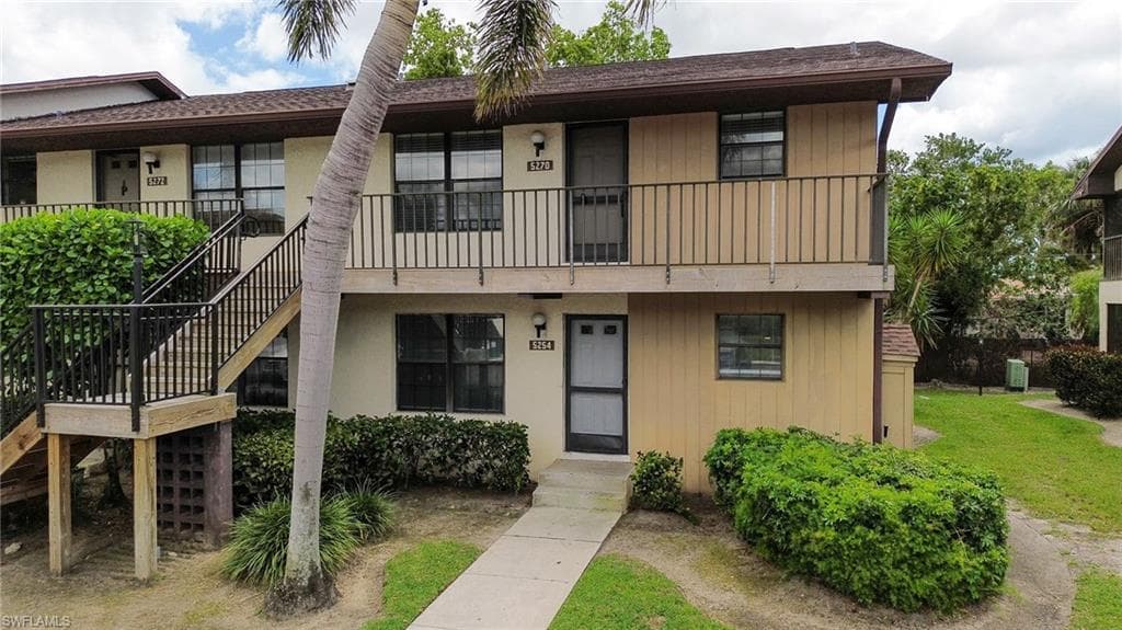 5254 Treetops DR J101 NAPLES, FL 34113