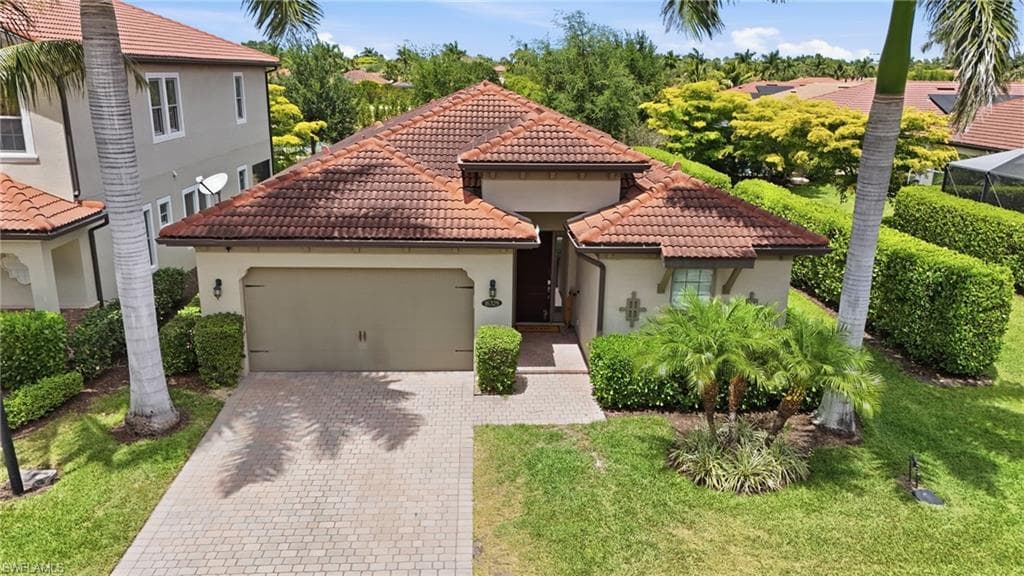 16329 Aberdeen WAY NAPLES, FL 34110