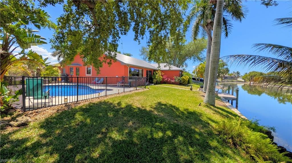 1422 SW 4th AVE CAPE CORAL, FL 33991
