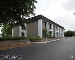 1910 Park Meadows DR 201 FORT MYERS, FL 33907