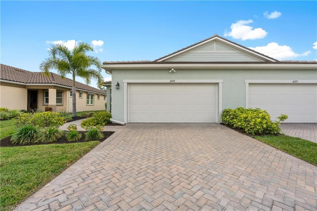 10355 Bonavie Cove DR FORT MYERS, FL 33966
