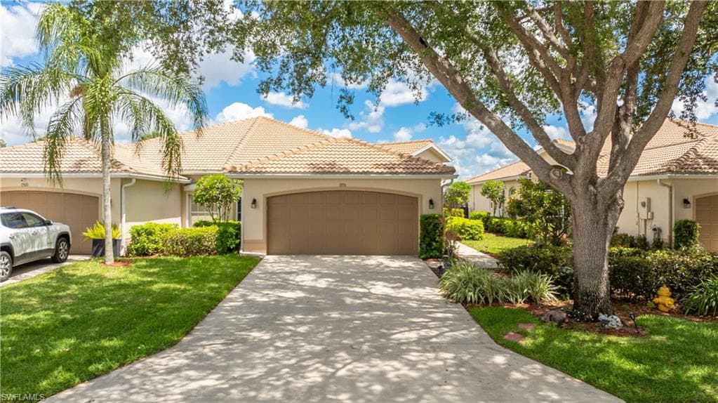 1896 Crestview WAY A47 NAPLES, FL 34119