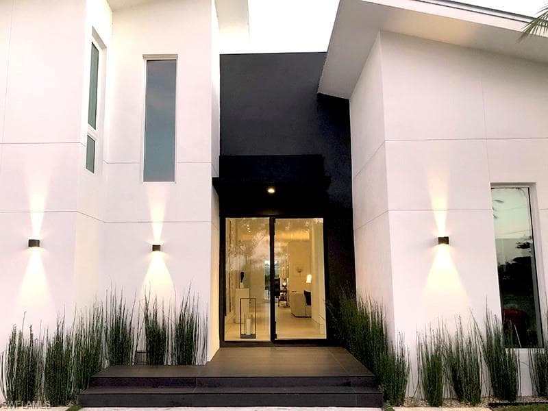 1218 14th AVE N NAPLES, FL 34102