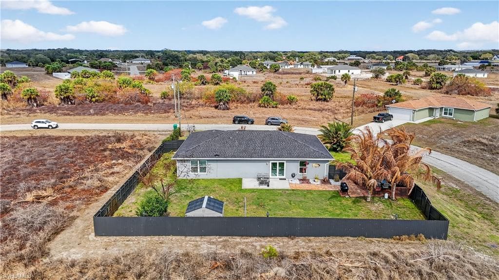 1220 Moore RUN LABELLE, FL 33935