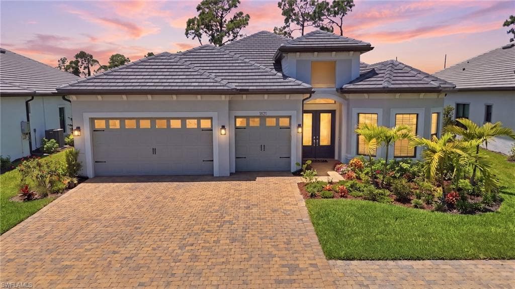 1821 Verada CT NAPLES, FL 34120
