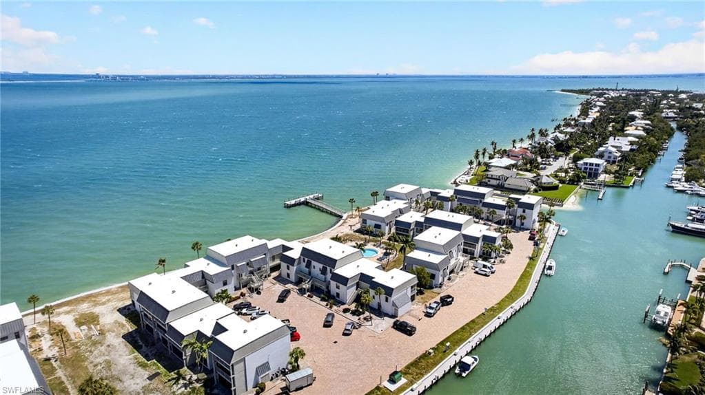 760 Sextant DR 622 SANIBEL, FL 33957