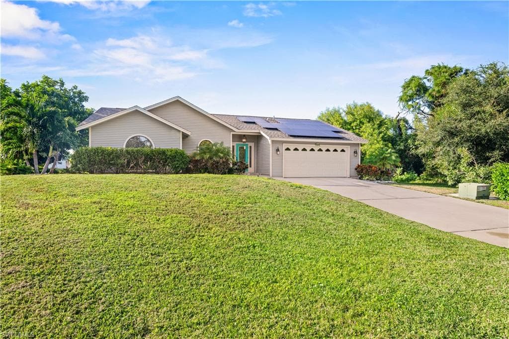4539 Pine Village CT ST. JAMES CITY, FL 33956