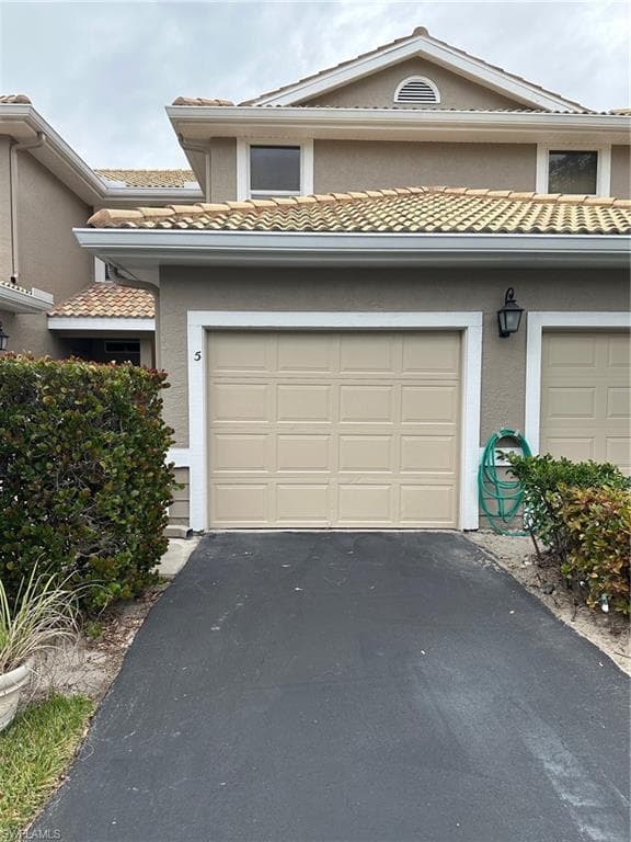 306 Emerald Bay CIR J5 NAPLES, FL 34110