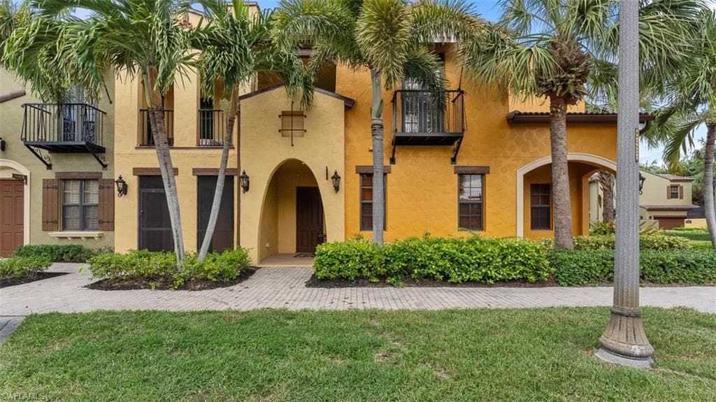 8965 Malibu LN 802 NAPLES, FL 34113