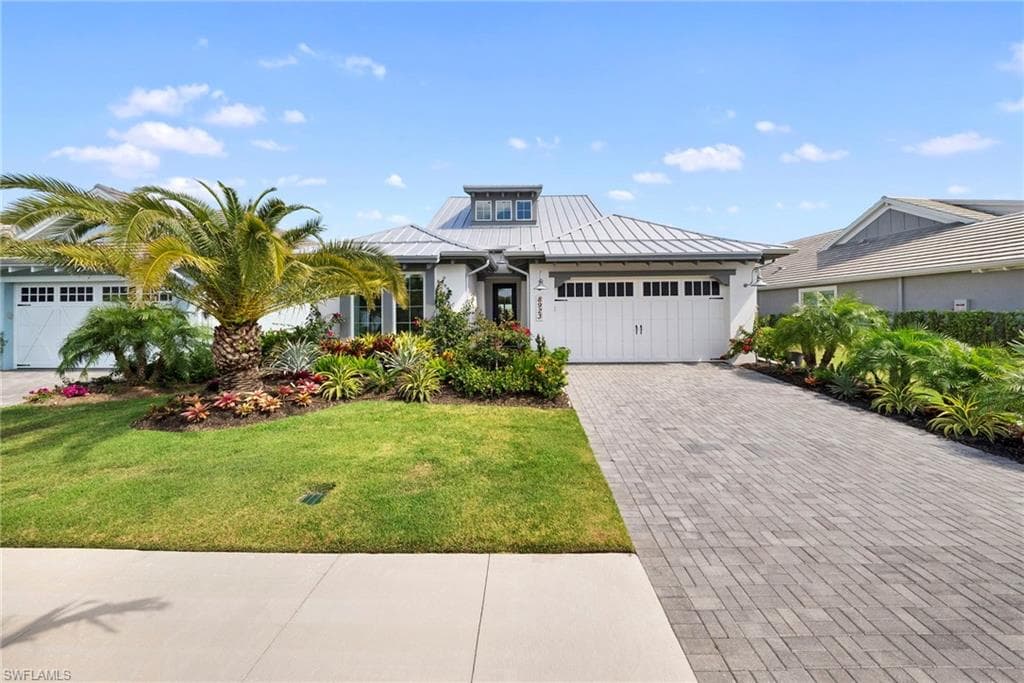 8923 Gustavia CT NAPLES, FL 34112