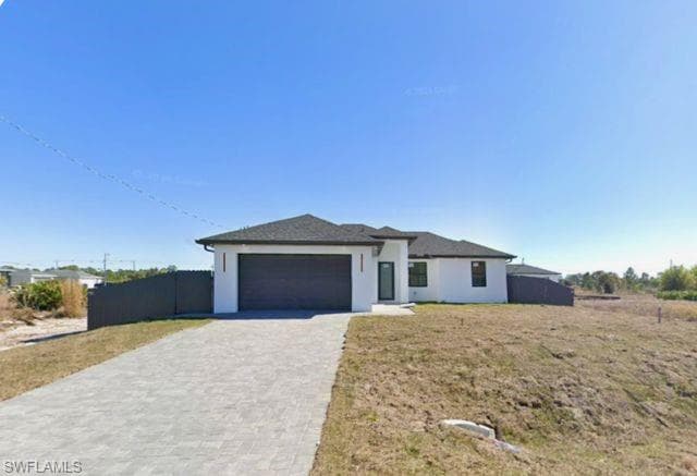 913 Mildred AVE S LEHIGH ACRES, FL 33974