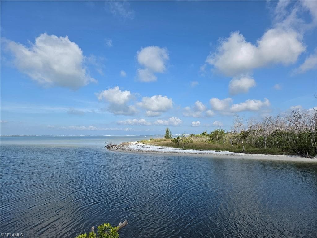 18420 Old Pelican Bay DR FORT MYERS BEACH, FL 33931