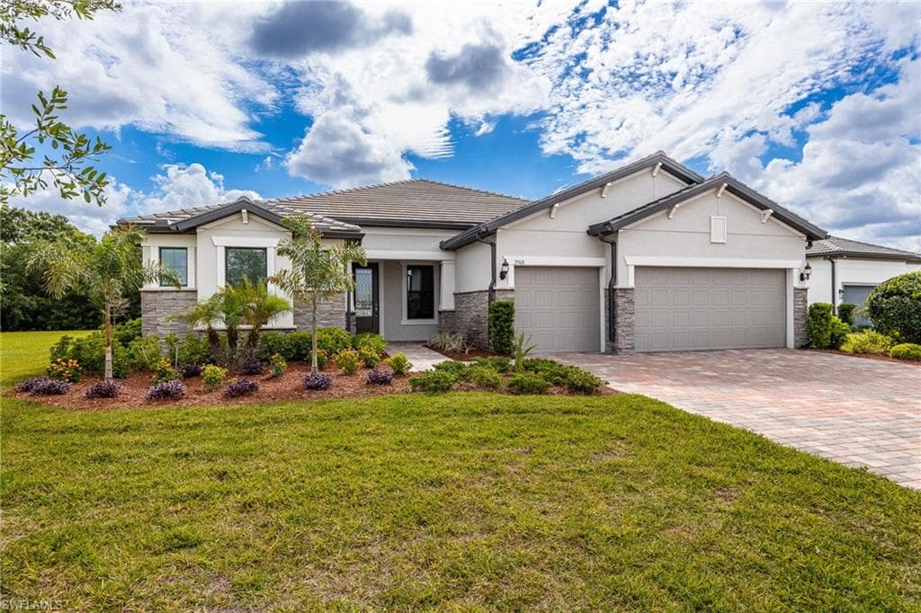 2968 Sagittaria LN ALVA, FL 33920
