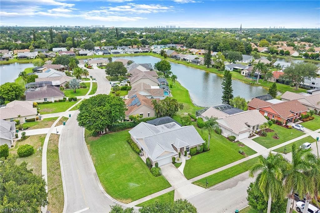 10340 Regent CIR NAPLES, FL 34109