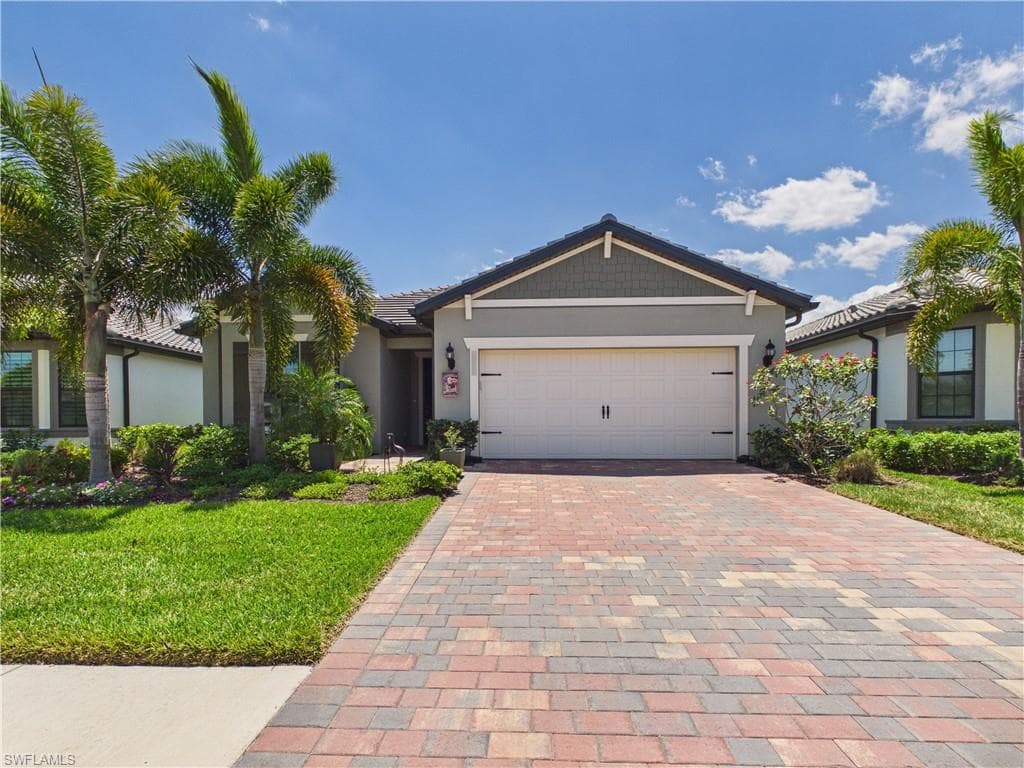 5613 Celebration DR IMMOKALEE, FL 34142