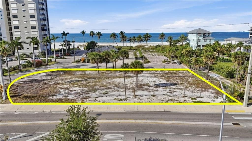 2700 Estero BLVD FORT MYERS BEACH, FL 33931